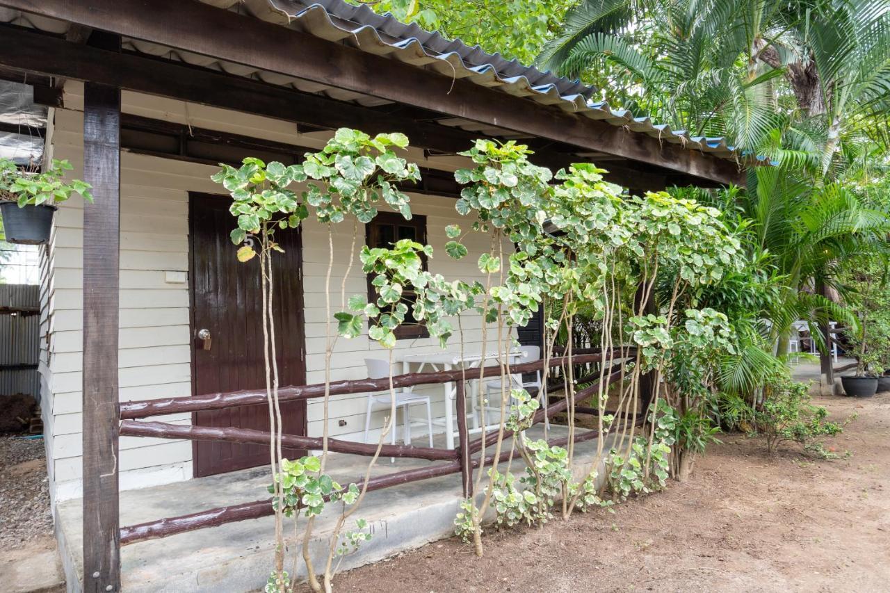 Breeze Bungalows Ko Lanta エクステリア 写真